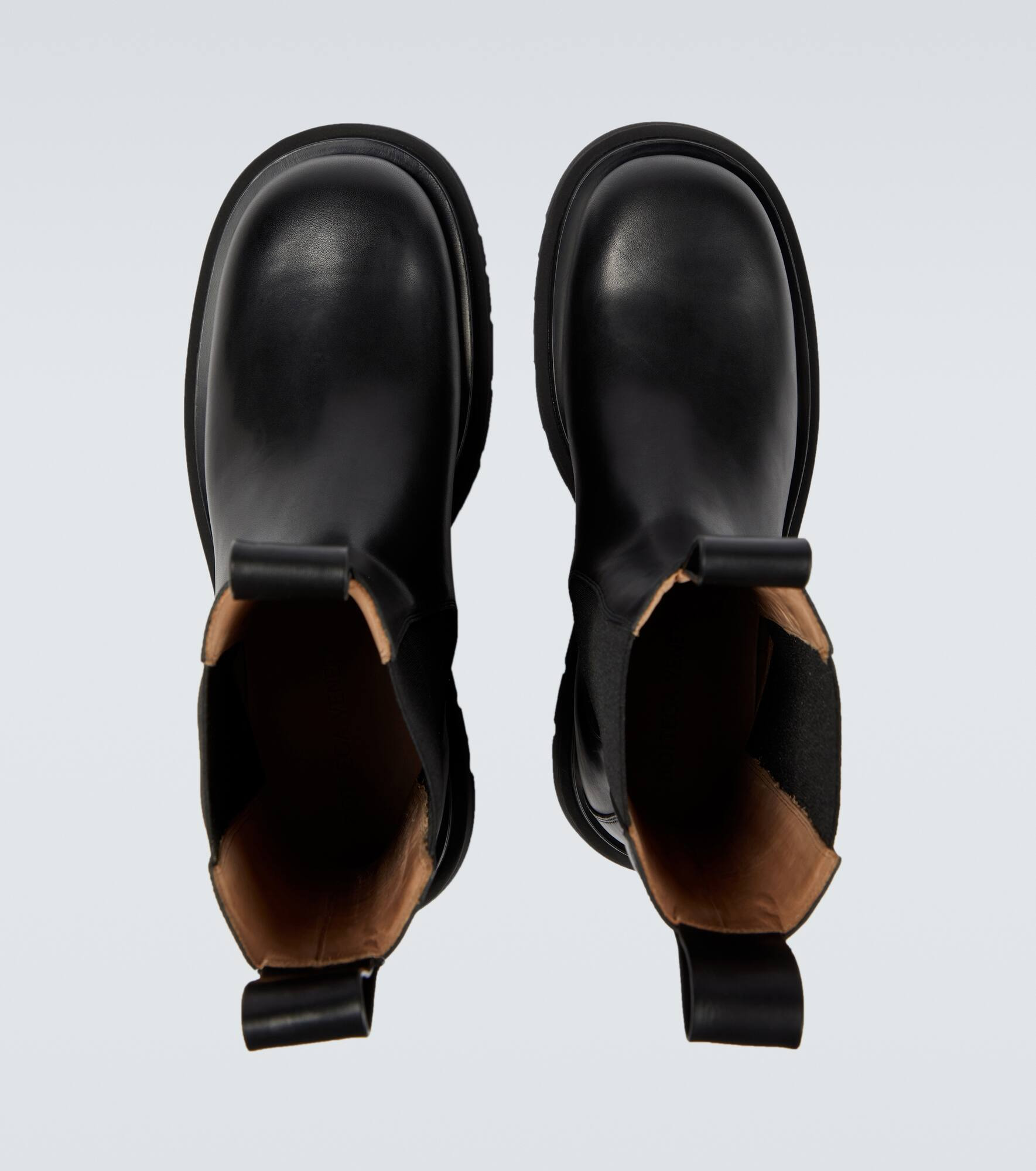 Lug leather ankle boots - 4
