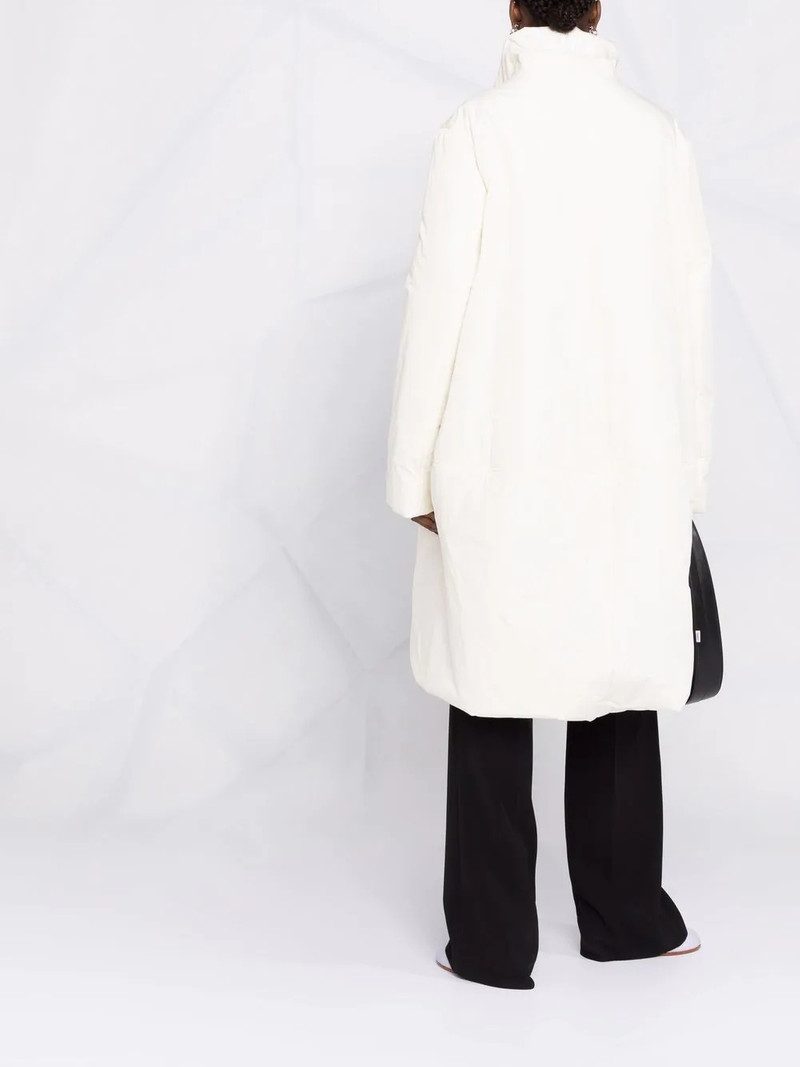 single-breasted puffer coat 4