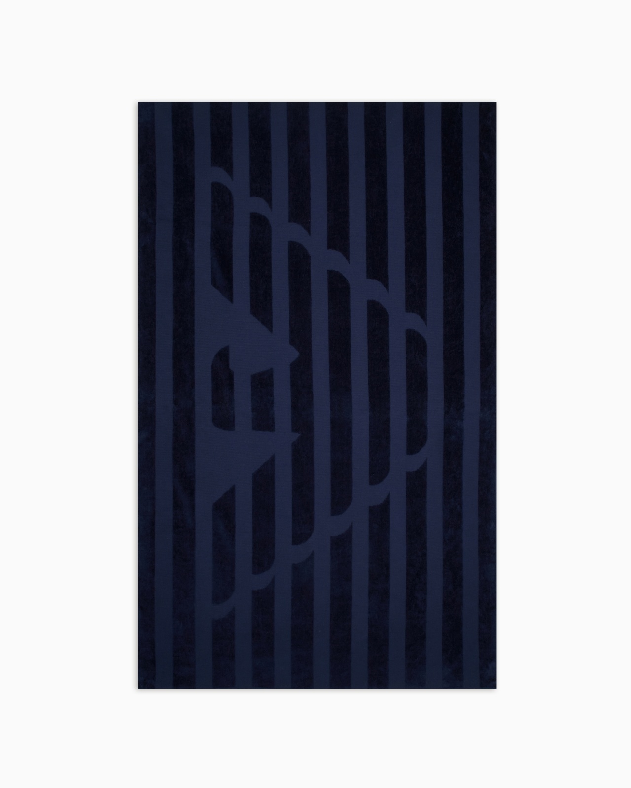 TERRYCLOTH BEACH TOWEL WITH OVERSIZED EAGLE - 2