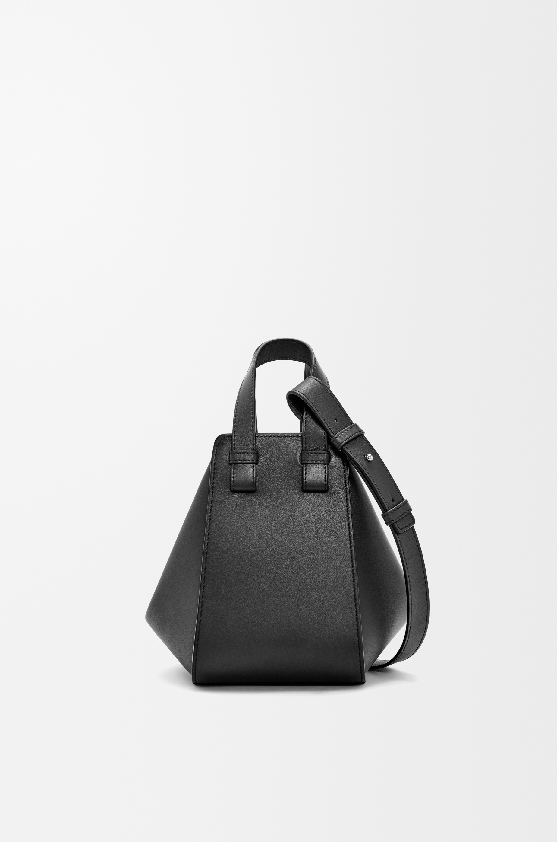 Compact Hammock bag in classic calfskin - 6