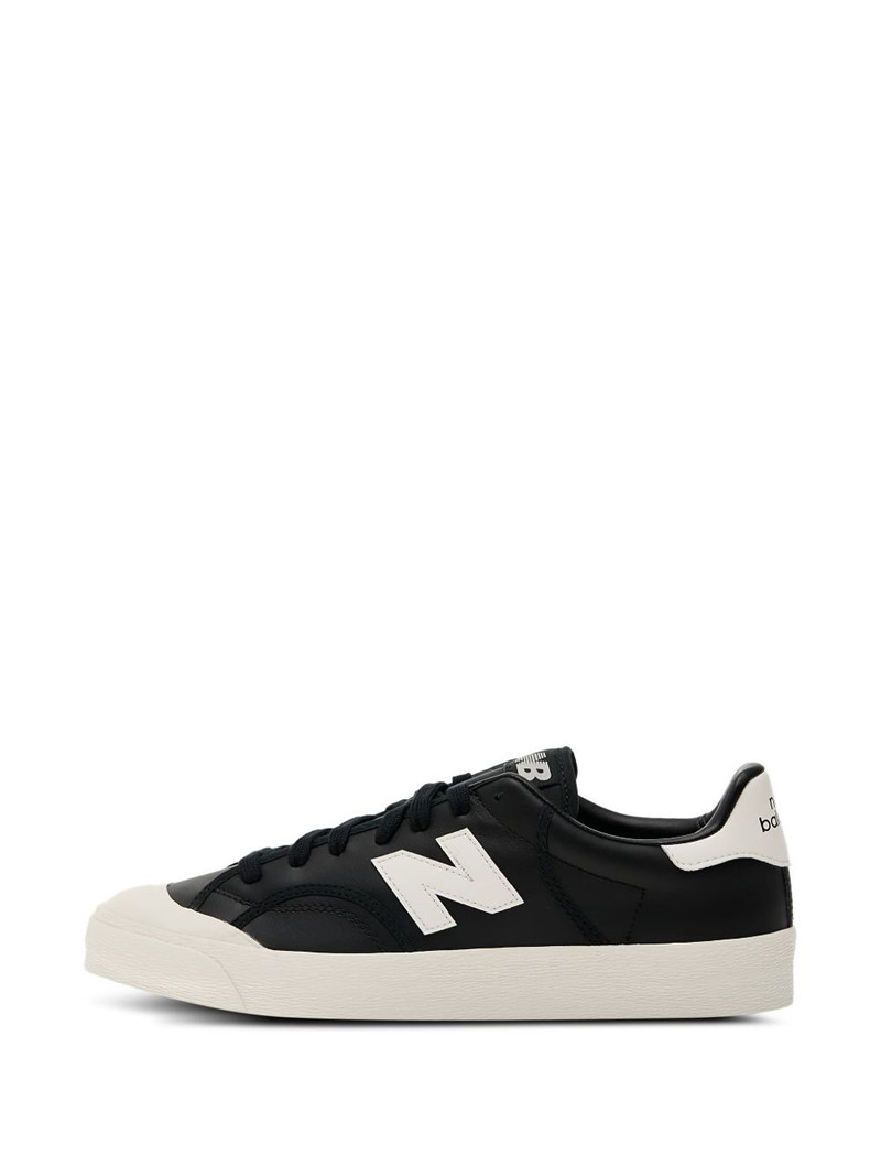 New Balance 가죽 N 로고 낮 정상 운동화 outlook