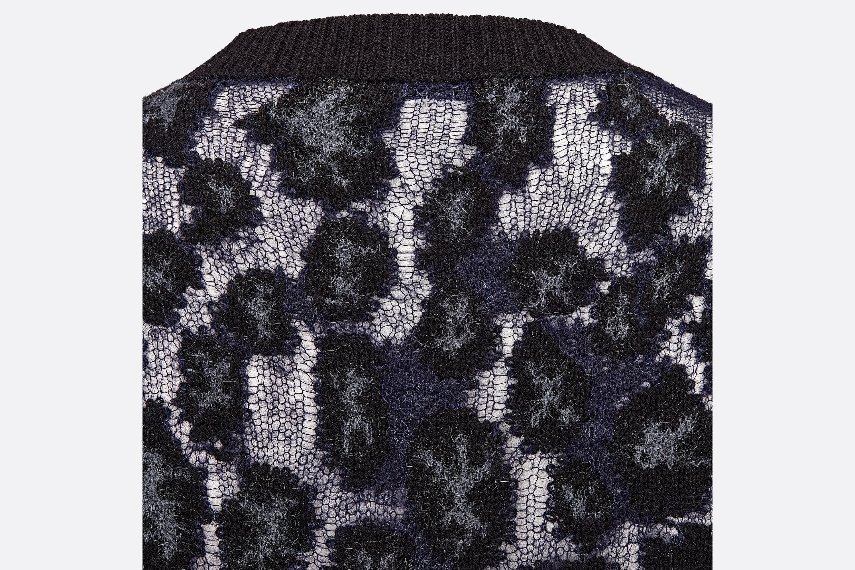 Sweater - 3