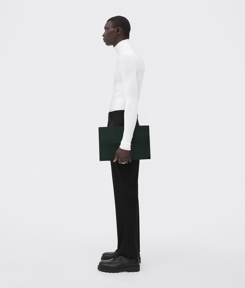 Bottega Veneta arco outlook