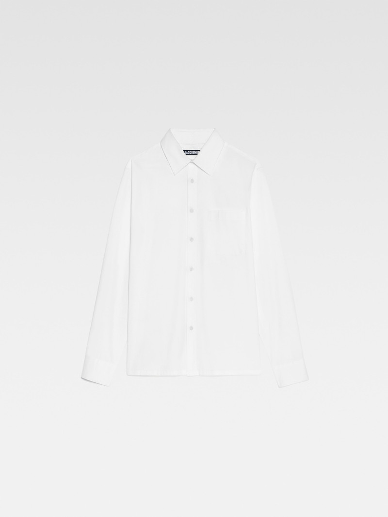 La chemise De Costume 1