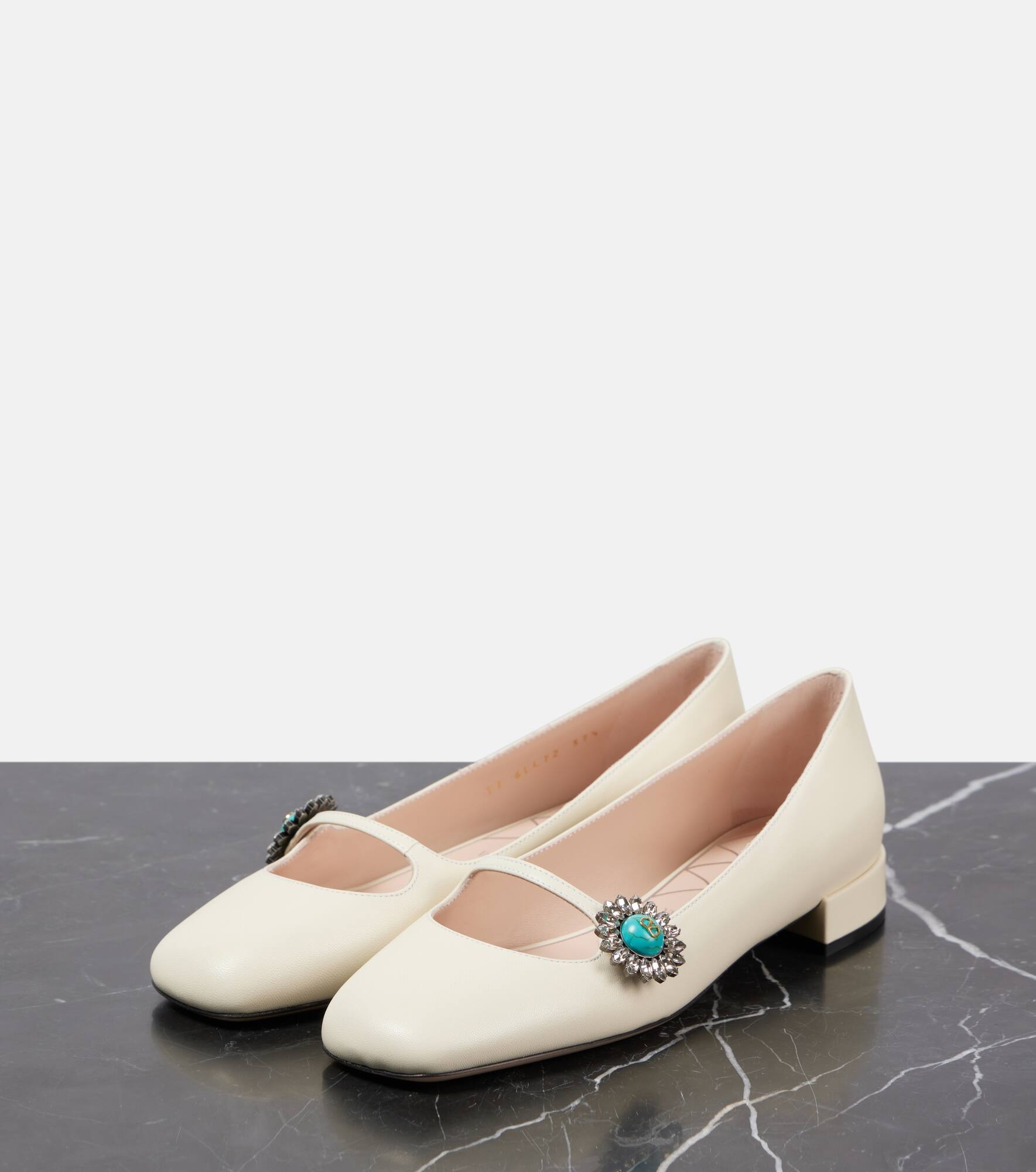 Daisy embellished leather Mary Jane pumps - 4
