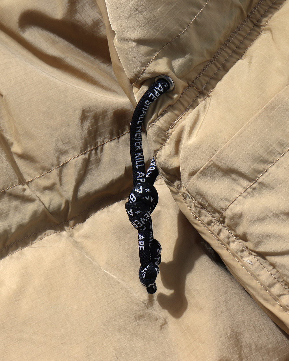 A BATHING APE - 16