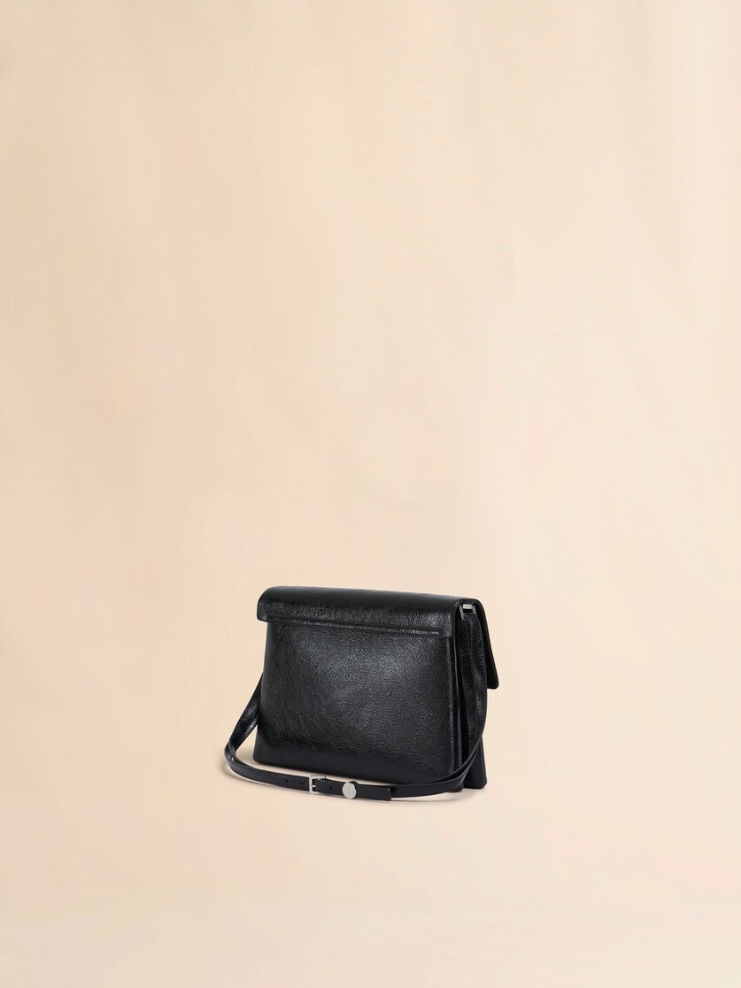 BLACK CRAQUELÉ PATENT LEATHER MEDIUM ENVELOPE BAG - 3