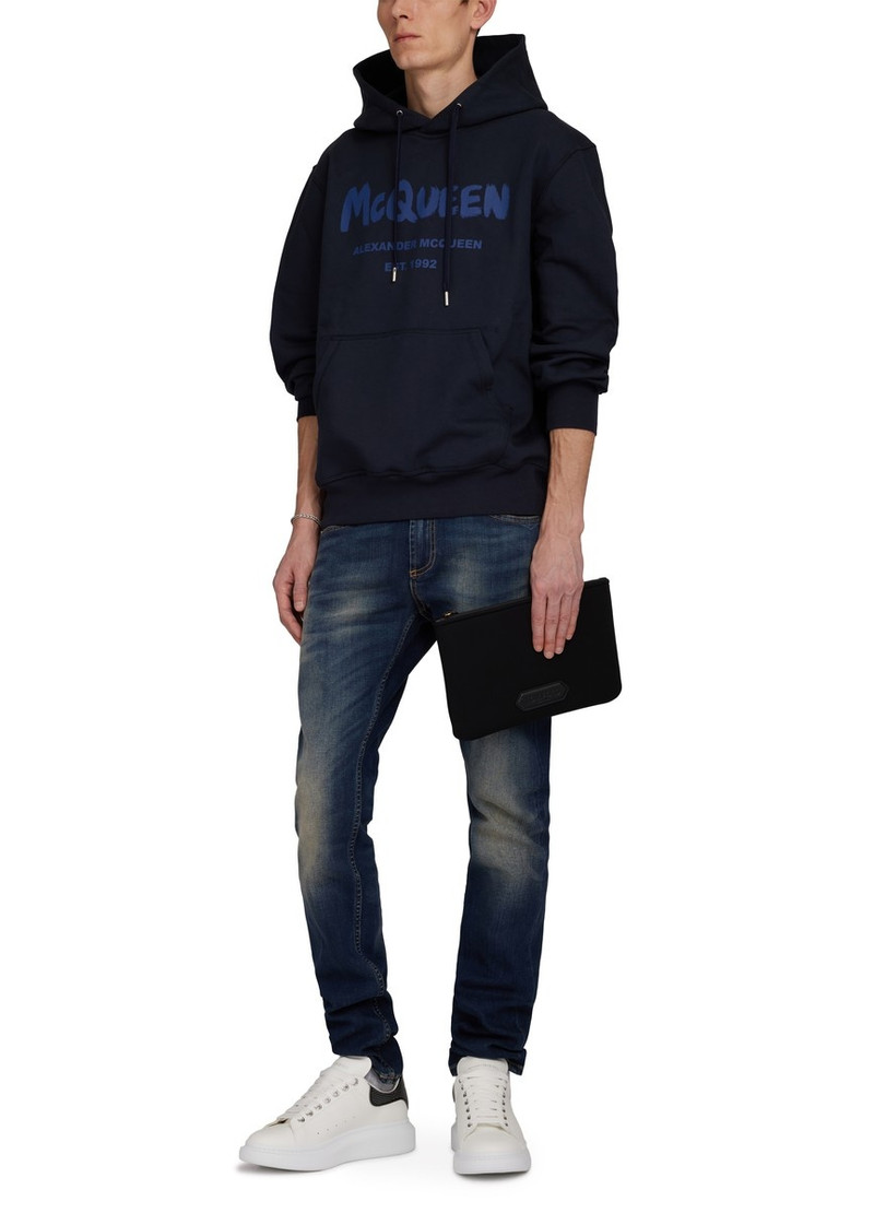 Alexander McQueen Oversize sneakers outlook