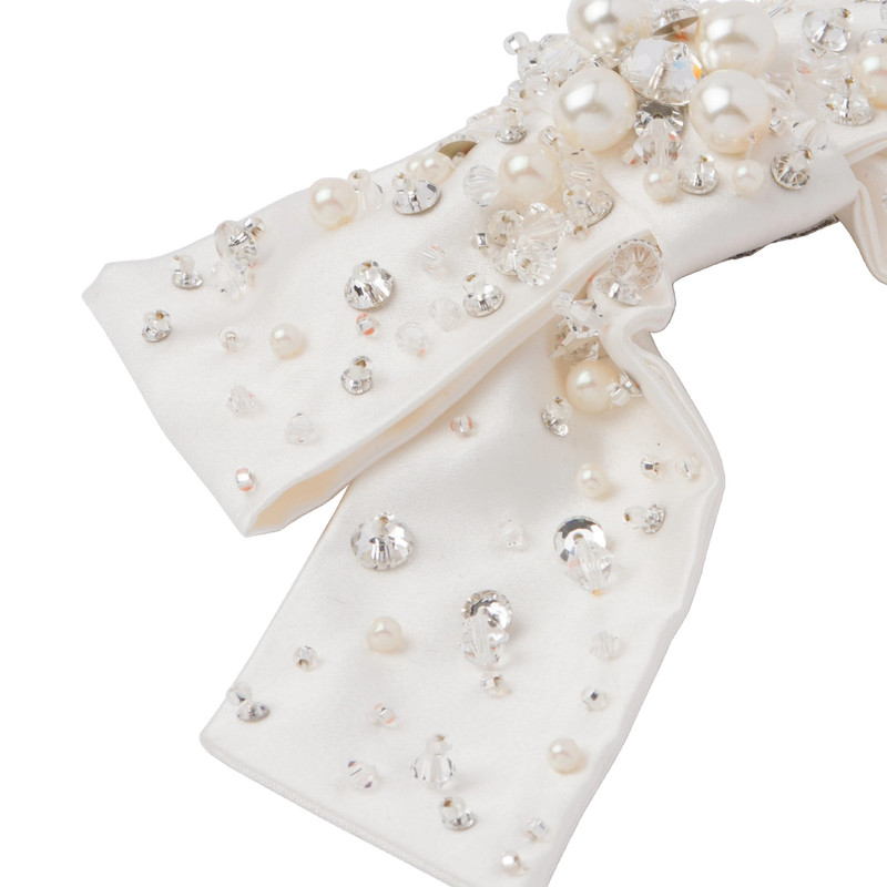 Miu Miu Silk satin hair clip outlook