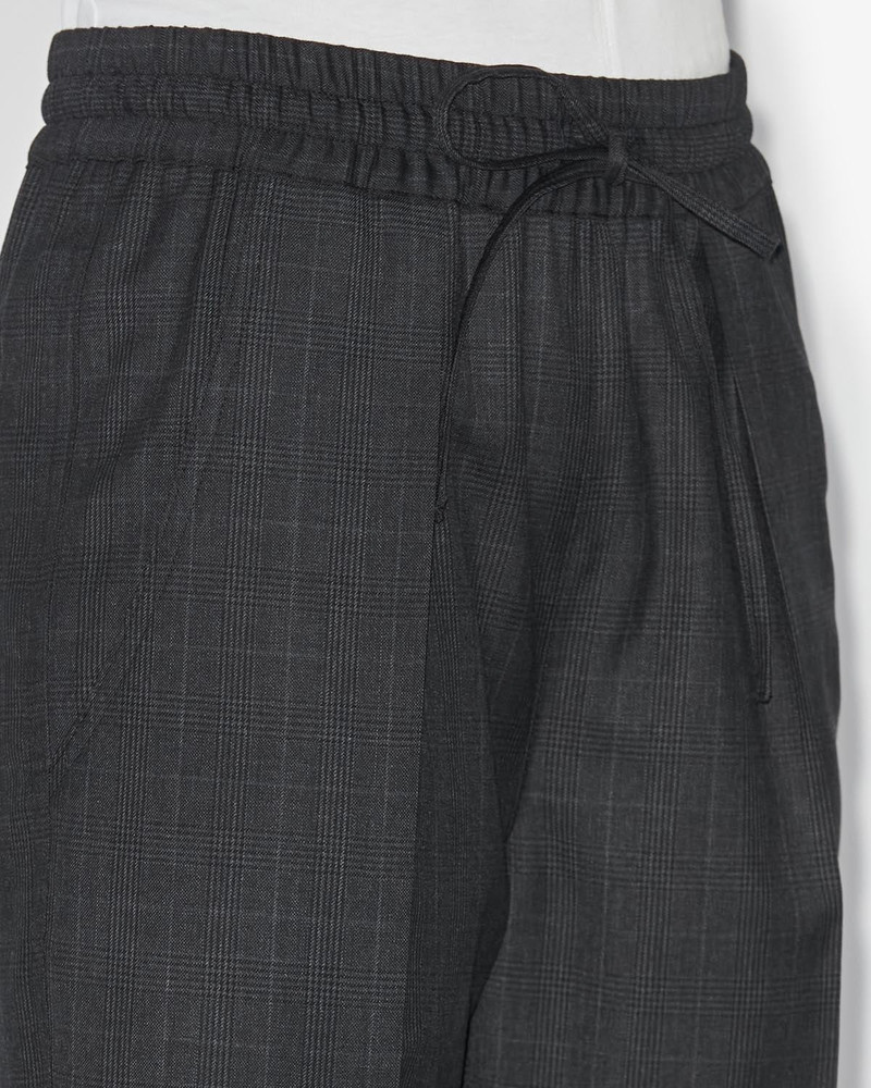 LISKA PANTS 3