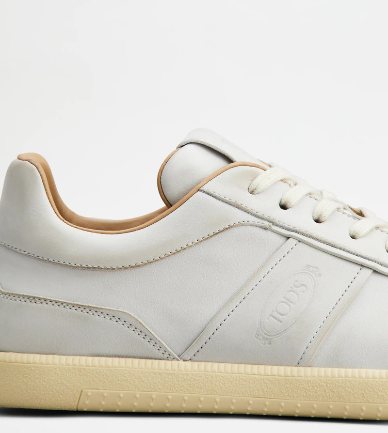 TOD'S TABS SNEAKERS IN LEATHER - WHITE 5