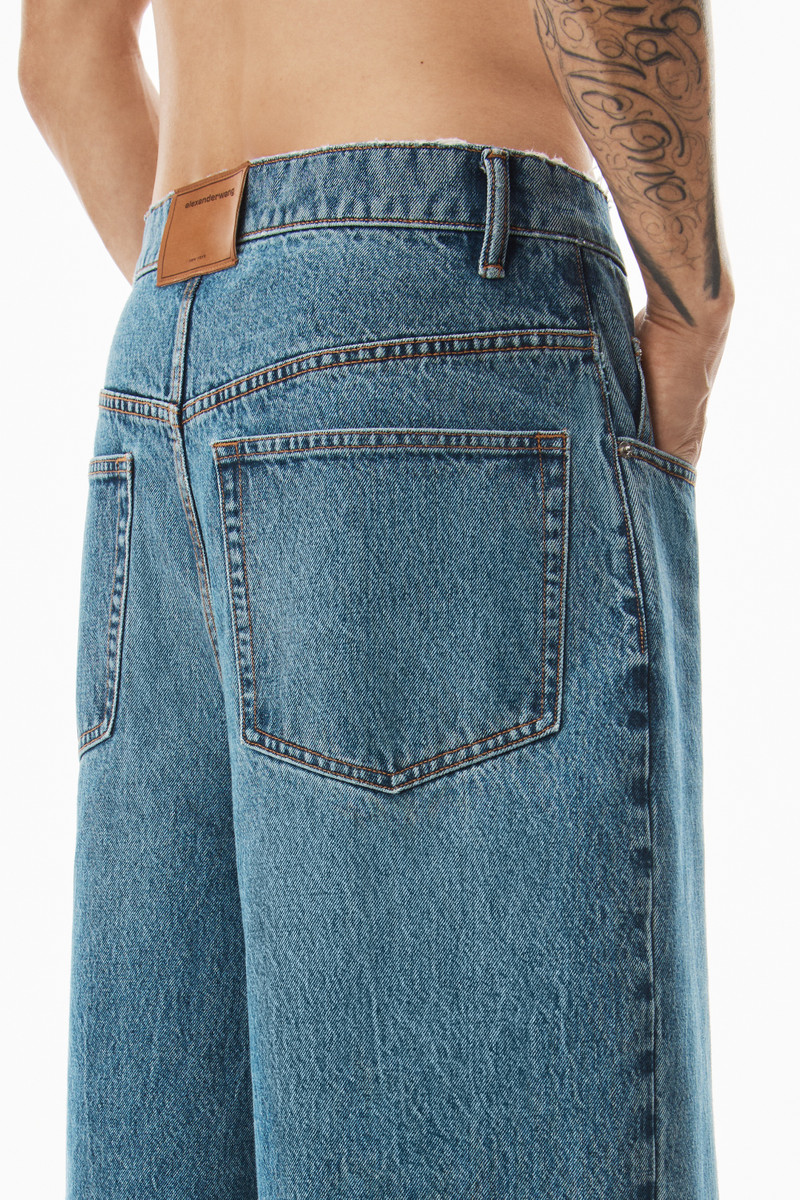 CORE DENIM SHORT IN DENIM 5