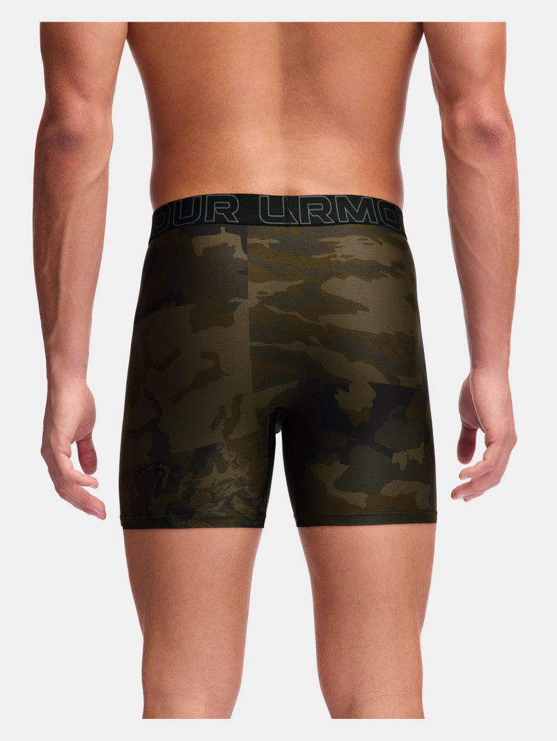 Under Armour UA Performance Tech Mesh Graphic outlook