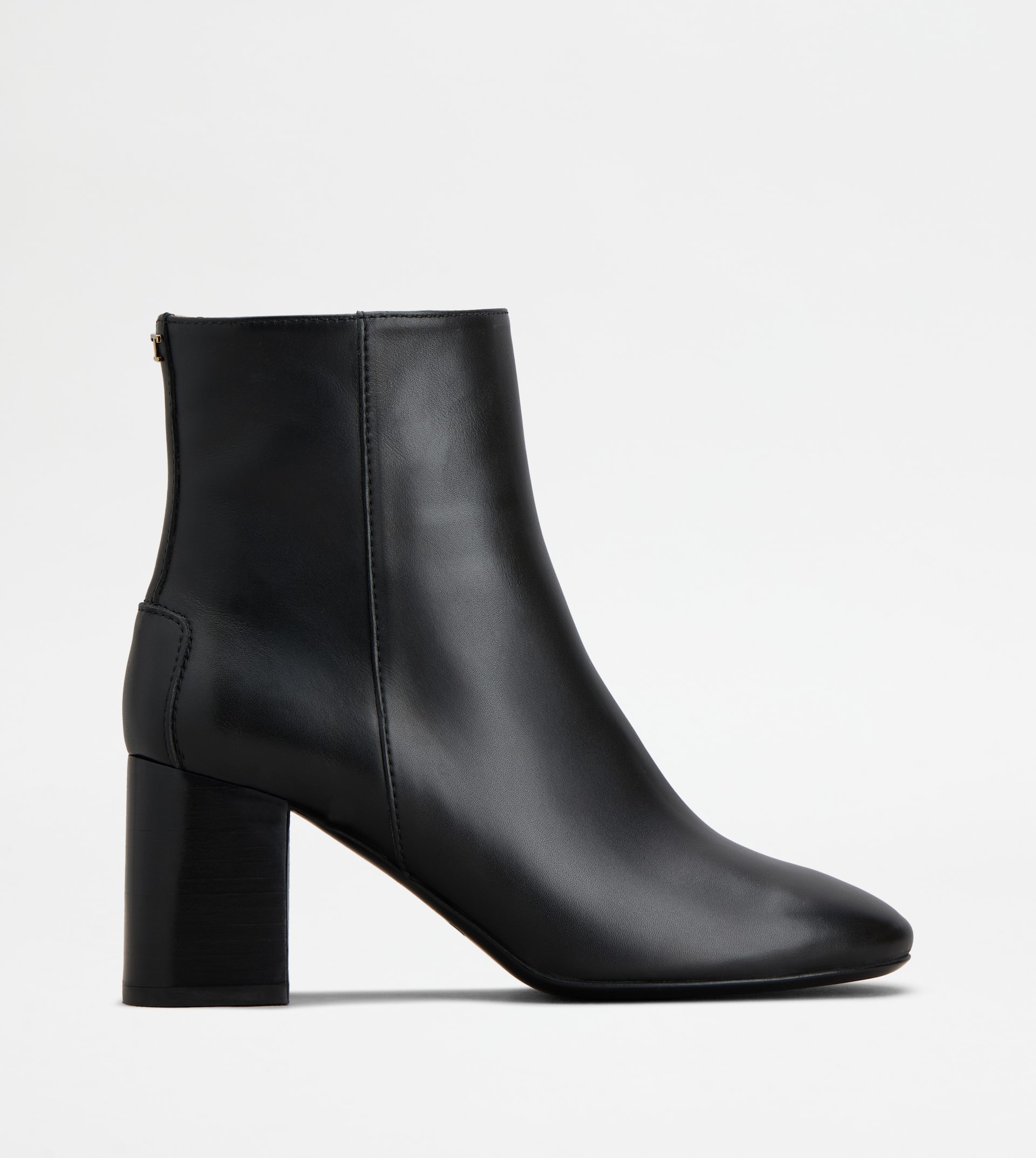 ANKLE BOOTS IN LEATHER - BLACK - 5
