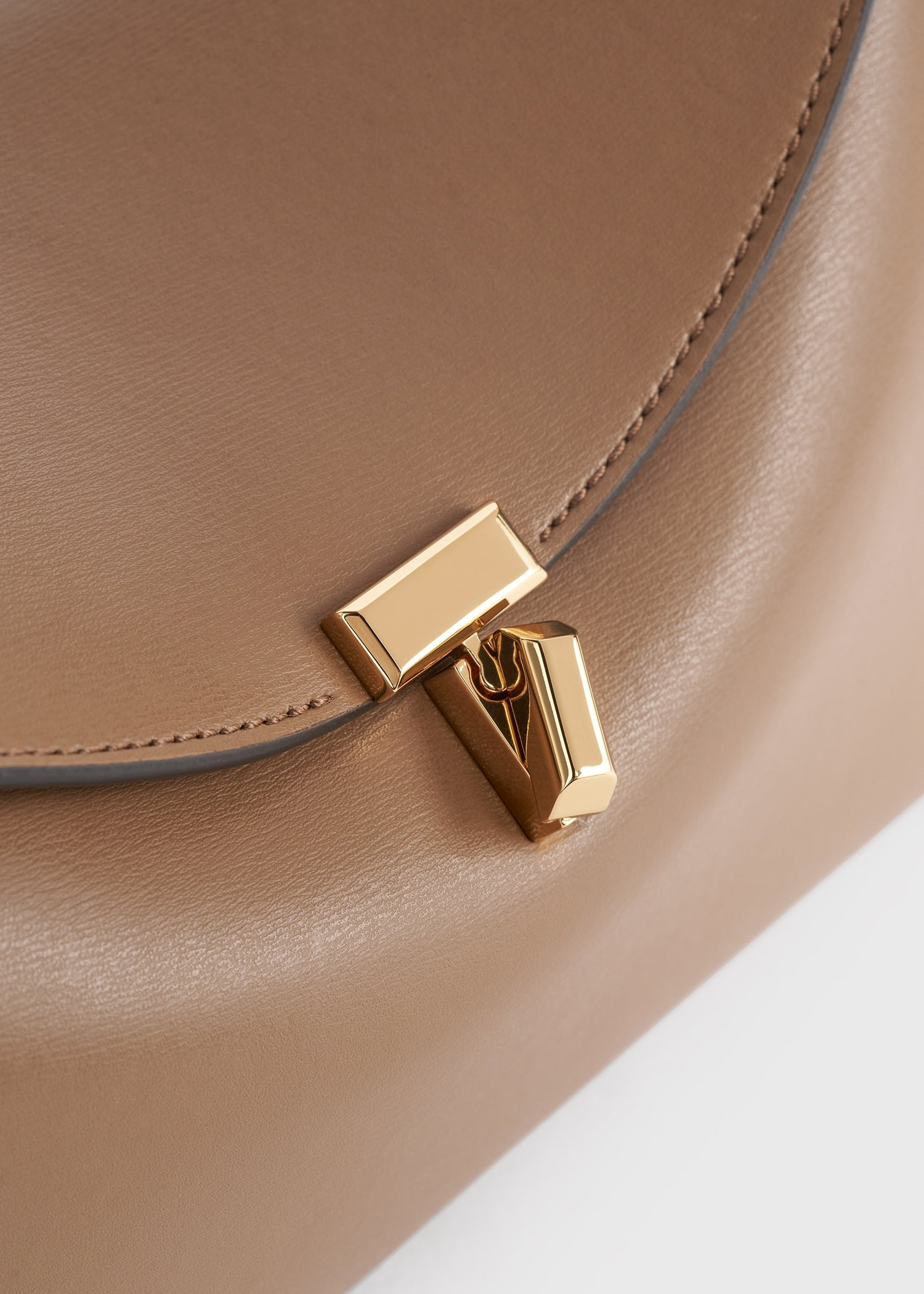 T-Lock leather clutch camel - 5