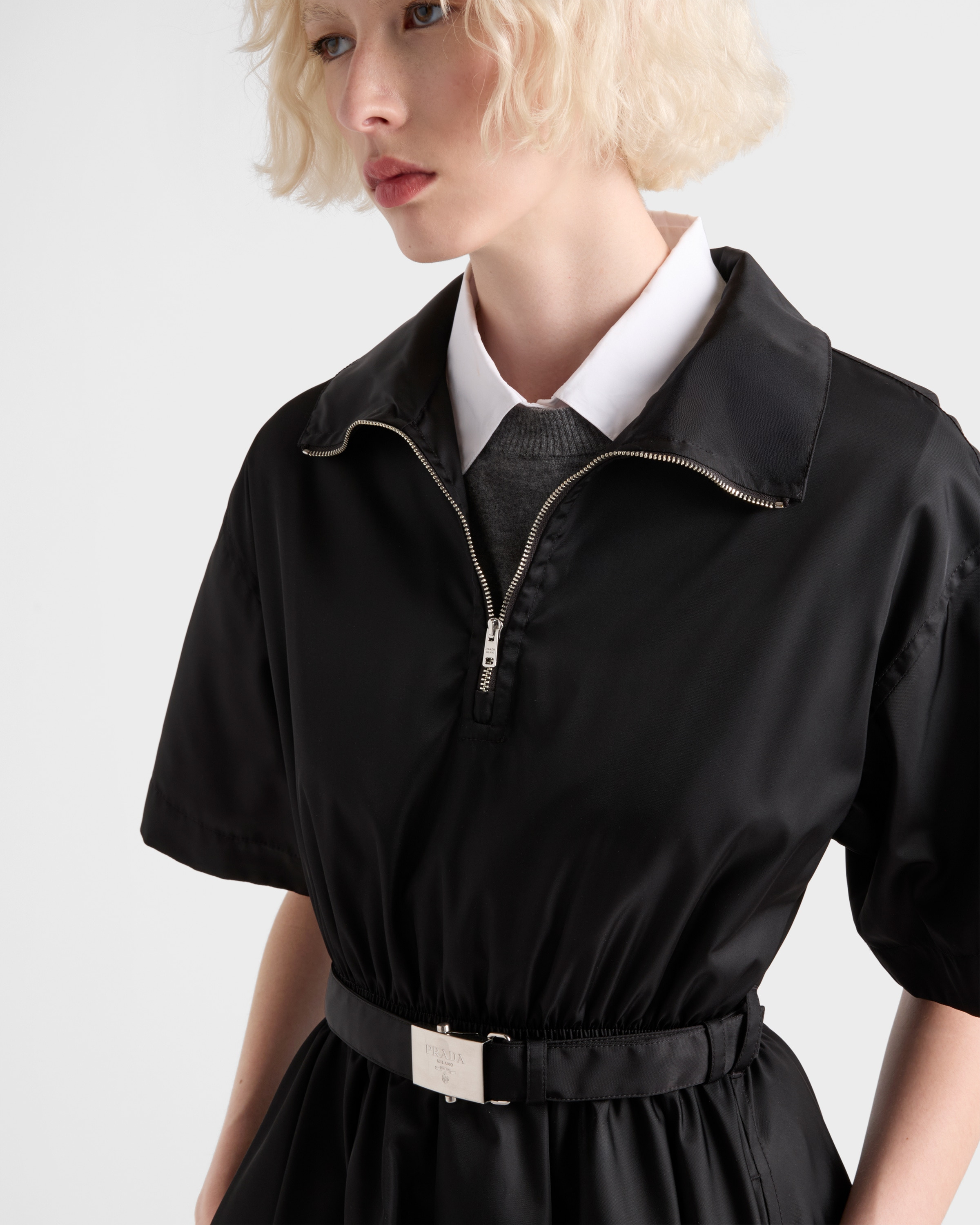 Short-sleeved Re-Nylon midi-dress - 4