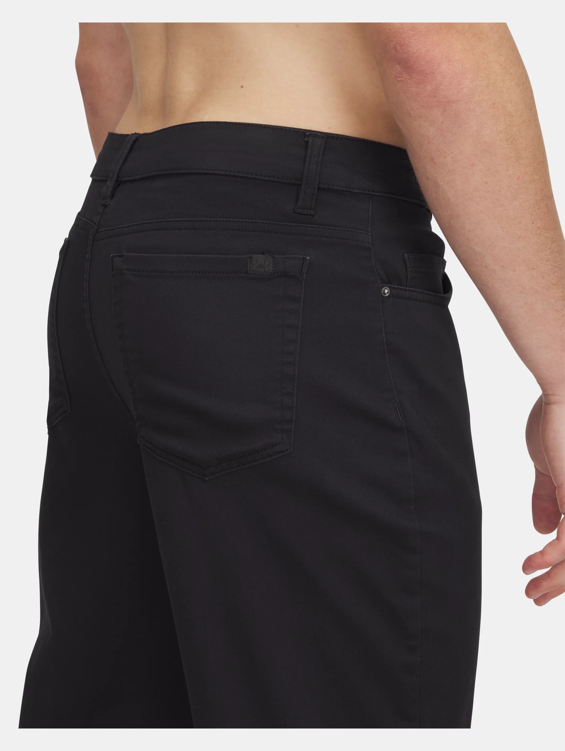 UA Icon Tapered - 4