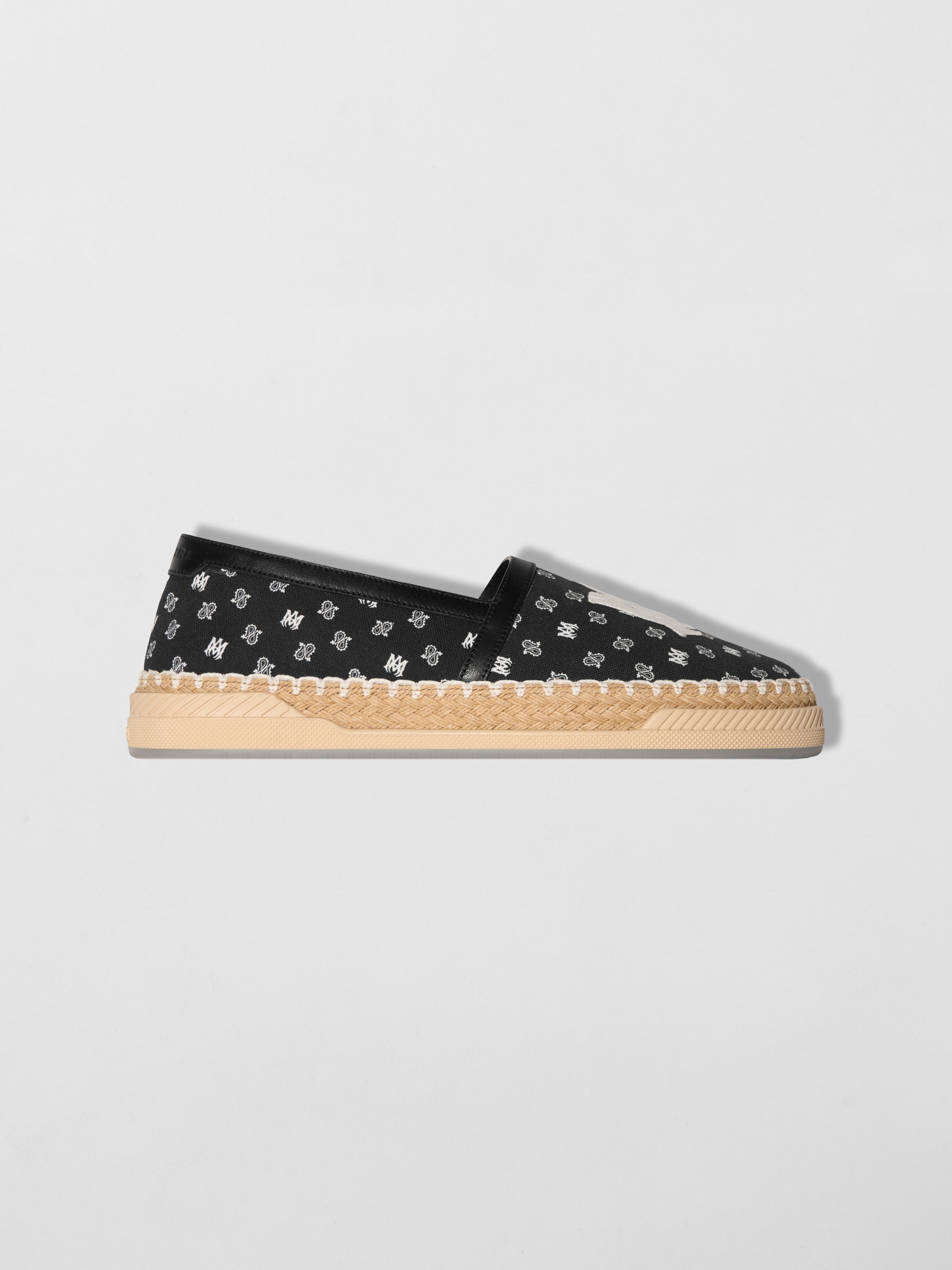 ESPADRILLE SLIP ON - 1