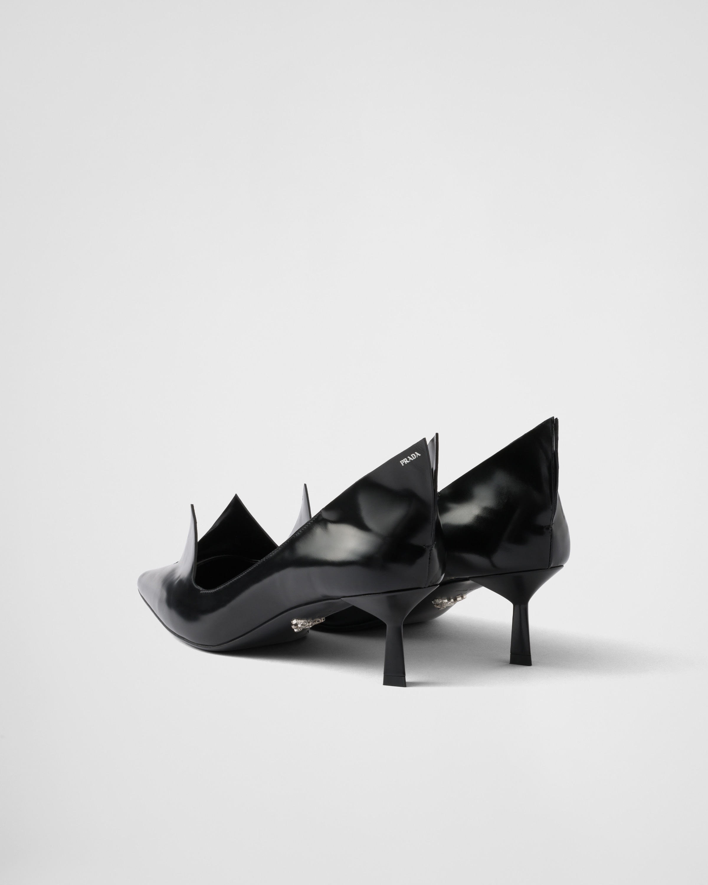 Brushed leather pumps - 4