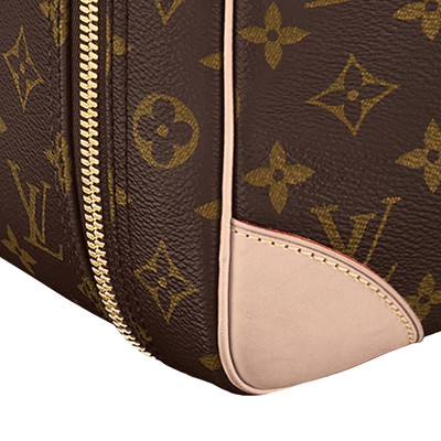 Louis Vuitton Sirius 55 outlook