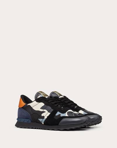 Valentino Camouflage Rockrunner Sneaker outlook