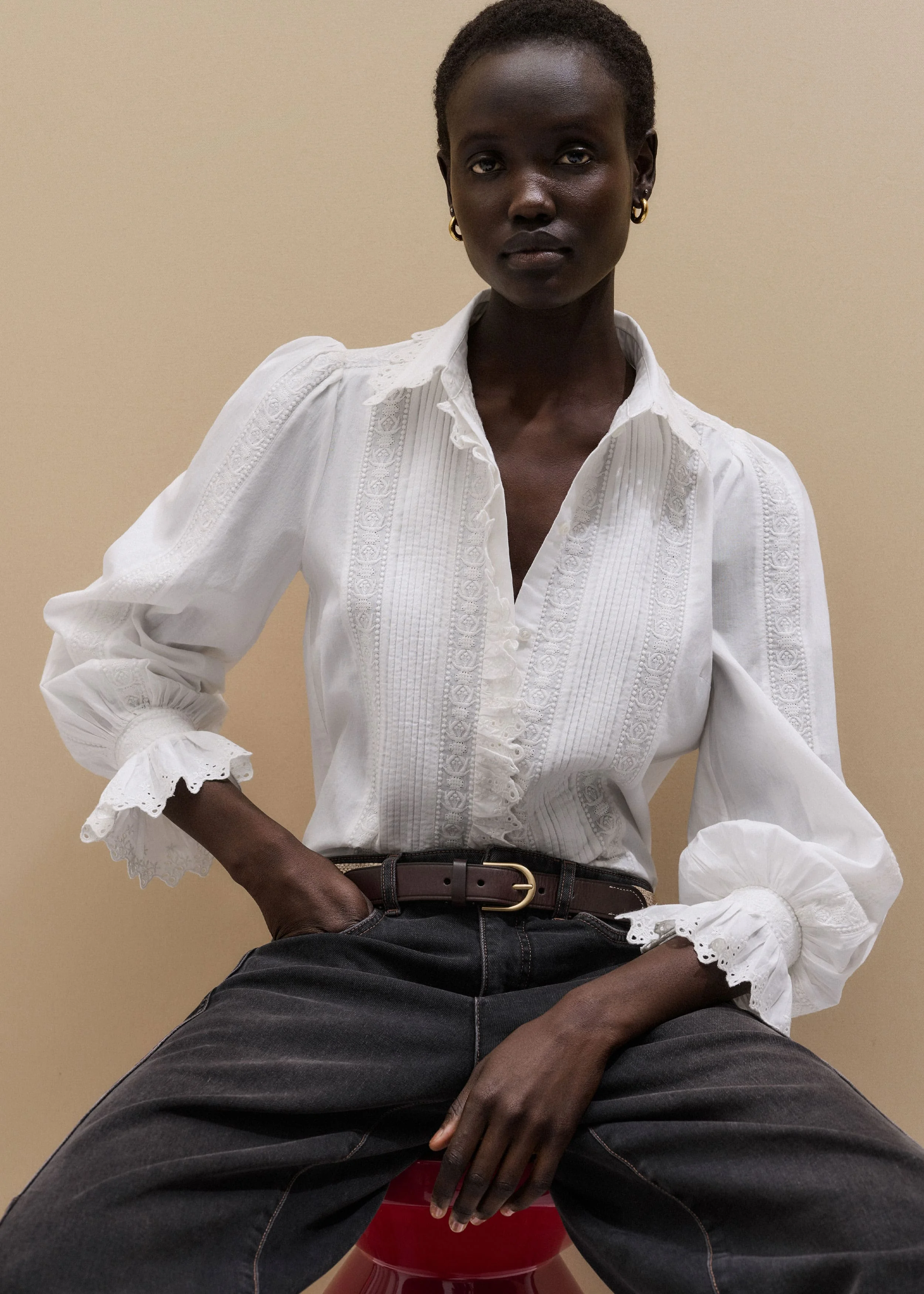 Broderie Straight Blouse - 1