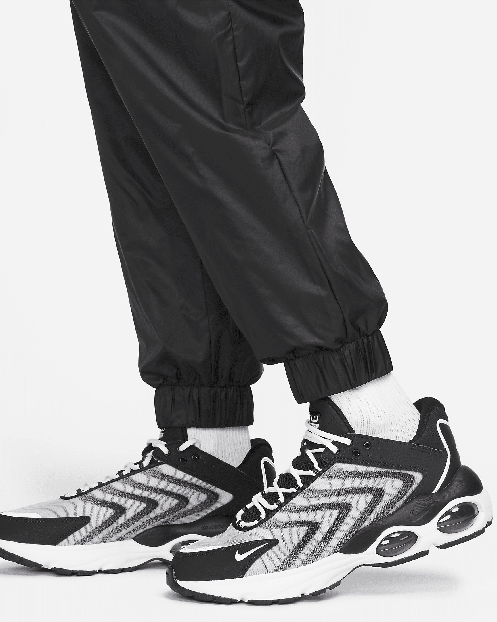 Nike Tech Men's Lined Woven Pants - 6