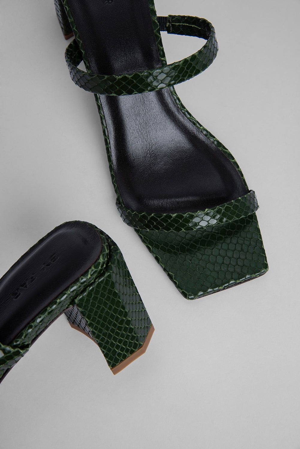Tanya Emerald Snake Print Leather - 4