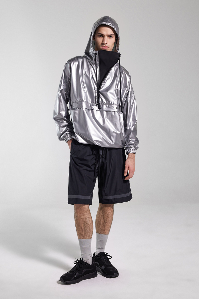 Stutterheim Forsa Anorak Silver outlook