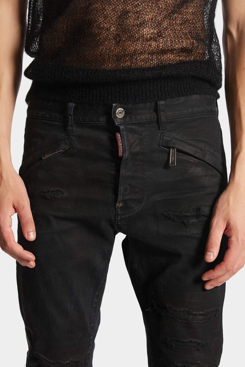 BLACK BULL RIPPED WASH COOL GUY JEANS - 6