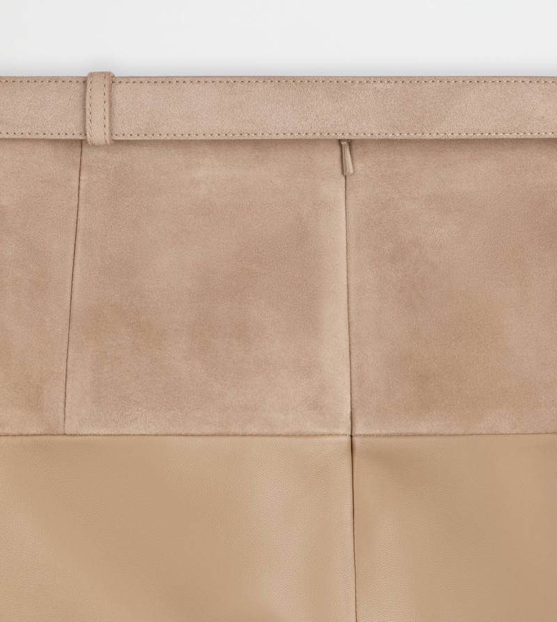 MINISKIRT IN LEATHER - BEIGE 8