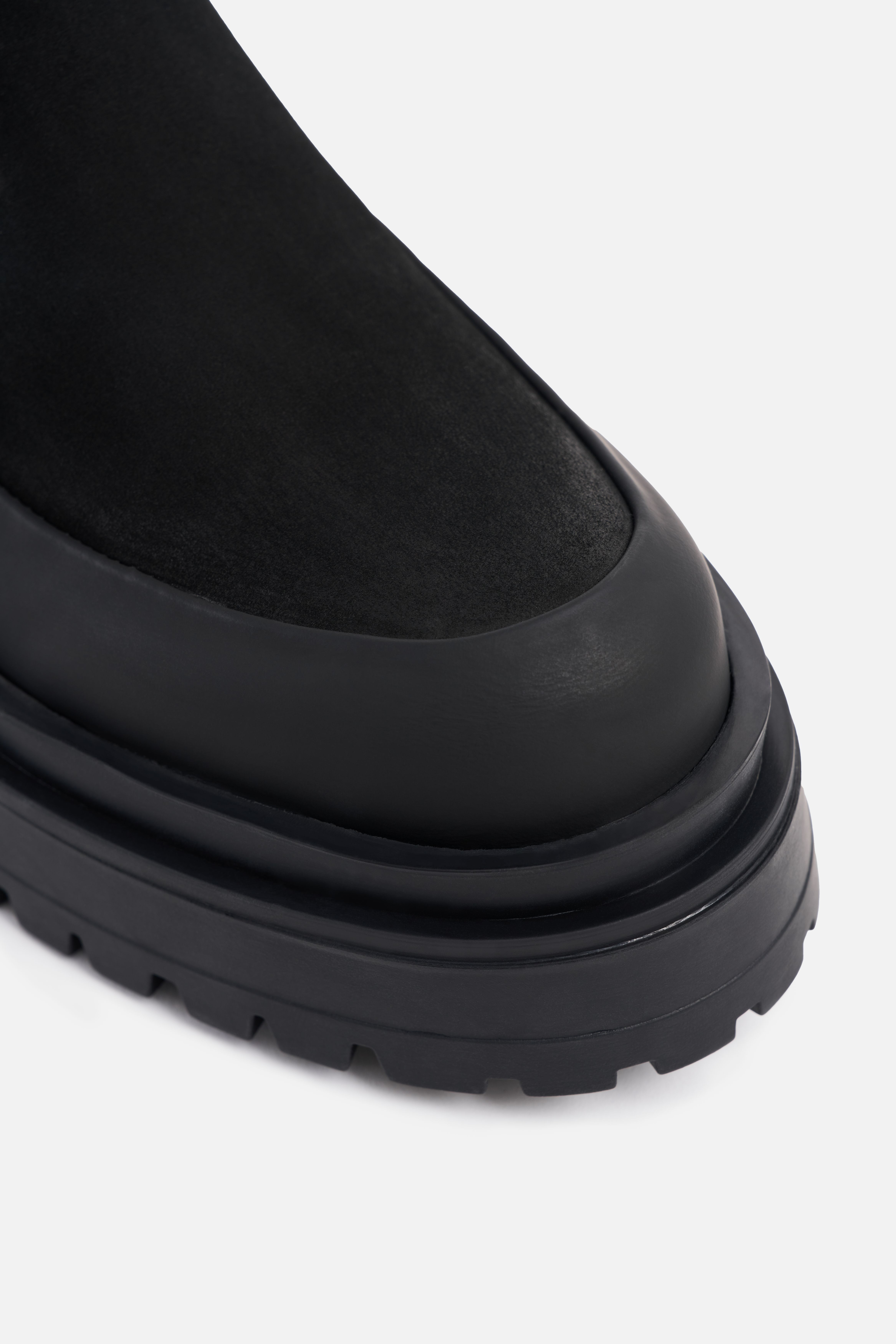 Road Walker Nubuck Black - 5
