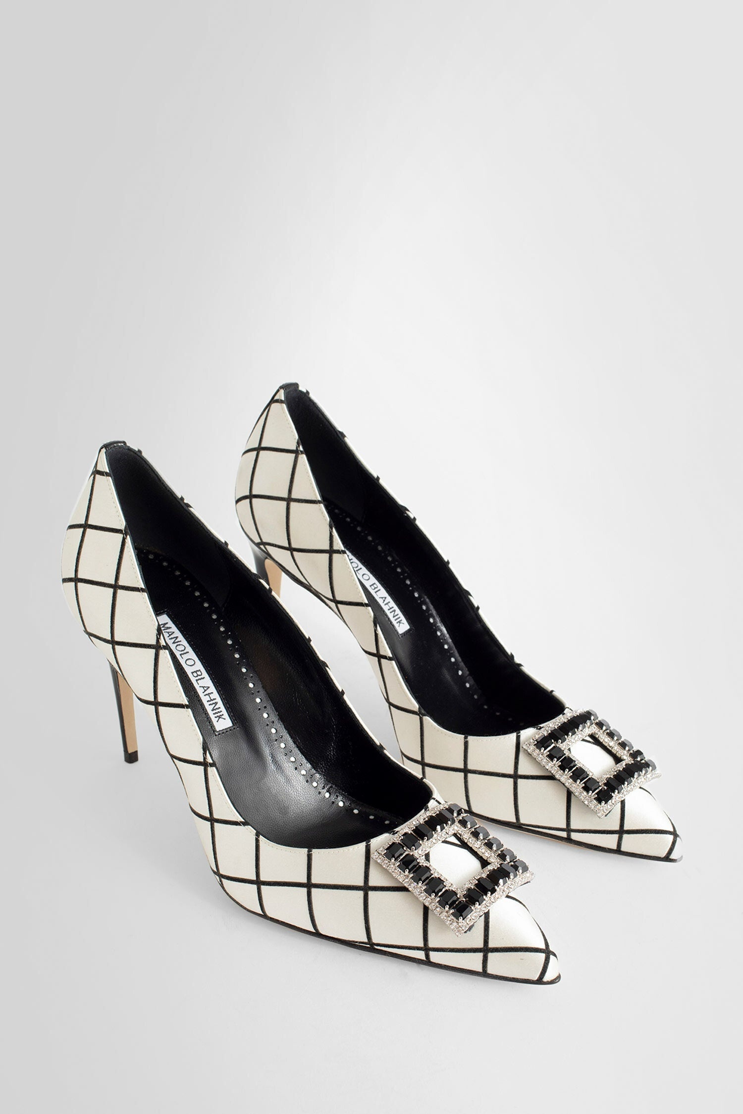 MANOLO BLAHNIK WOMAN BLACK&WHITE PUMPS - 7