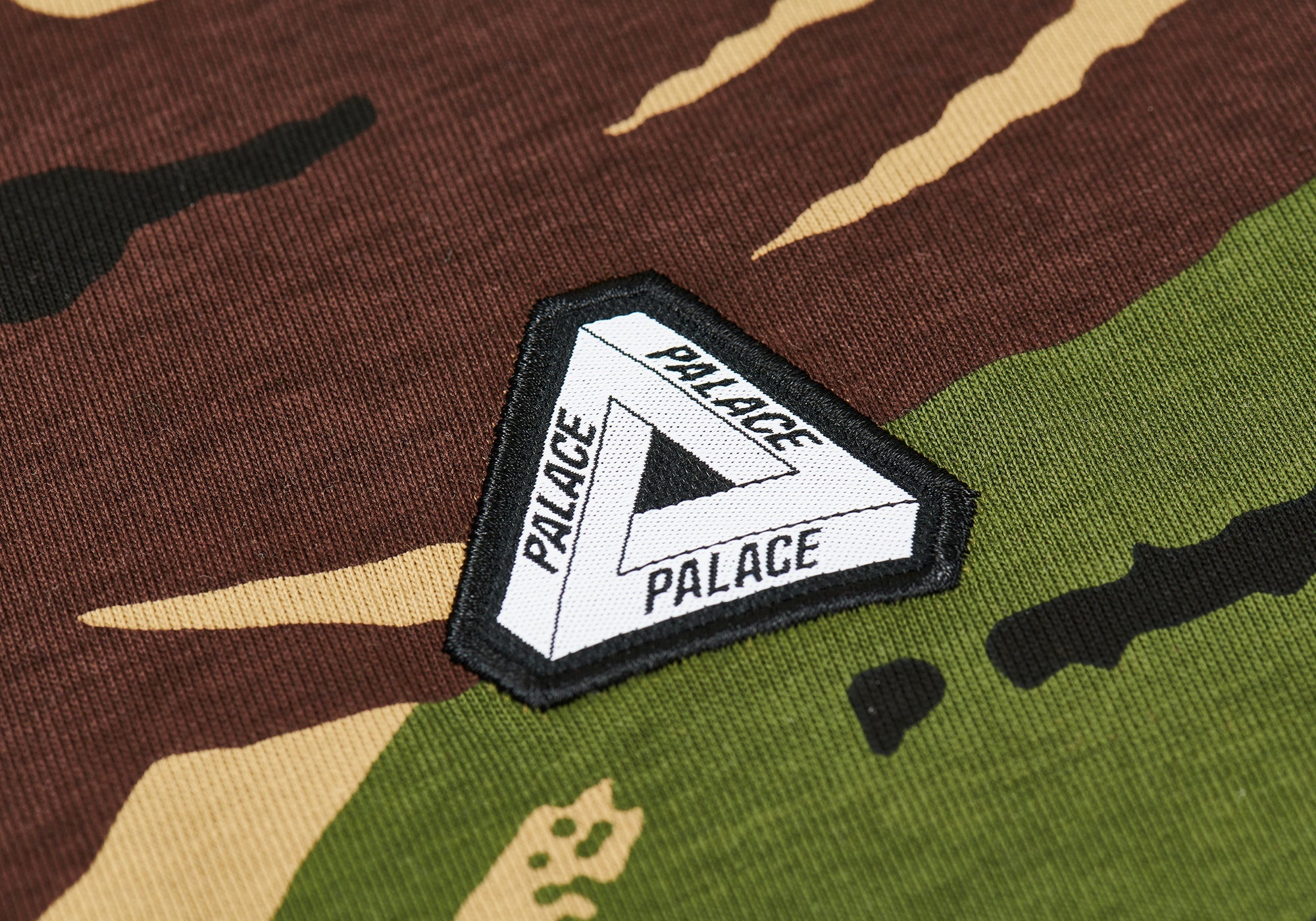 Palace Tri-Ripped T-Shirt Woodland Camo