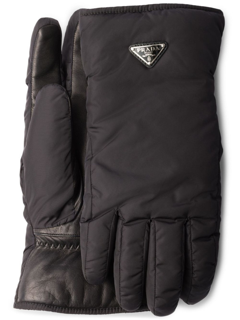 triangle-logo gloves 1