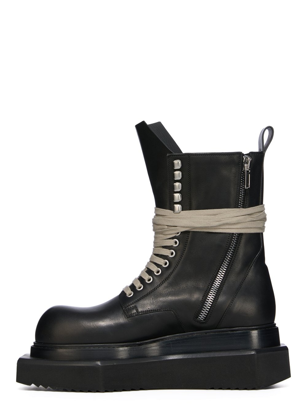 BOOTS - 3