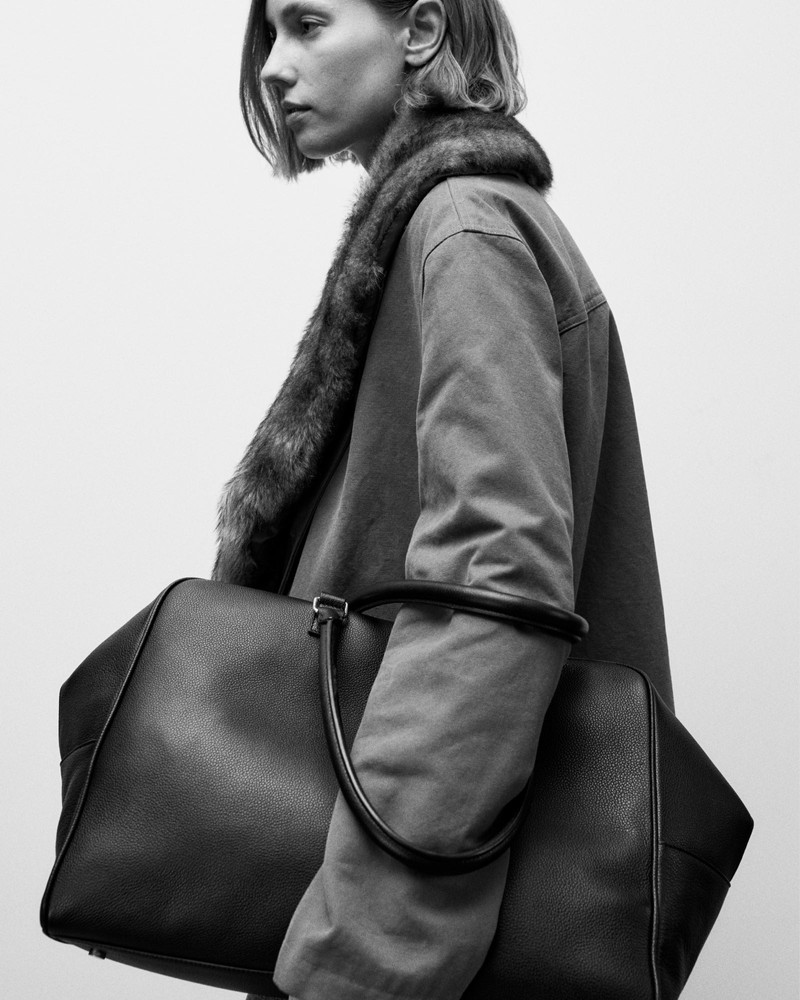 NILI LOTAN VOYAGER BAG outlook