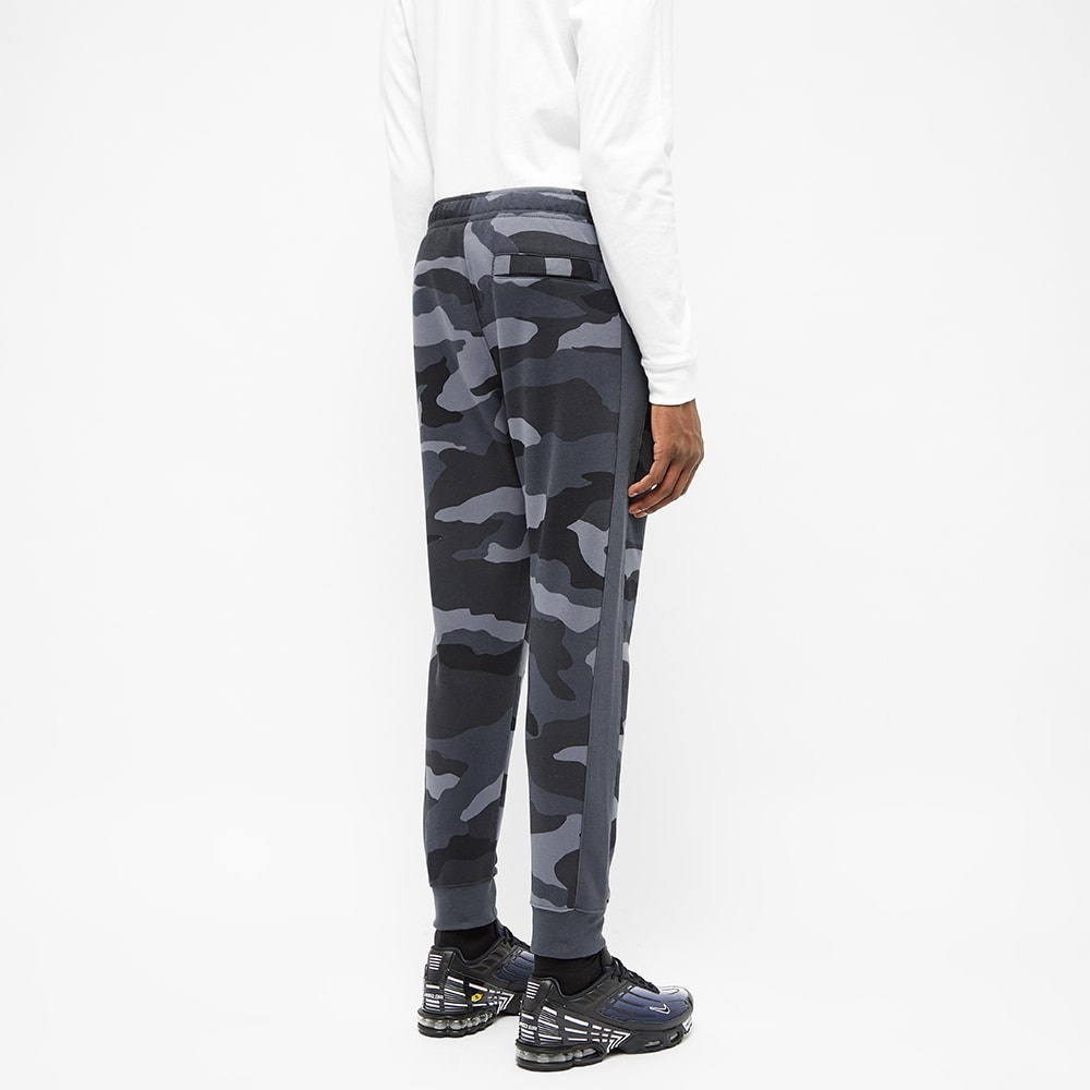 Nike Club Camo Jogger - 4