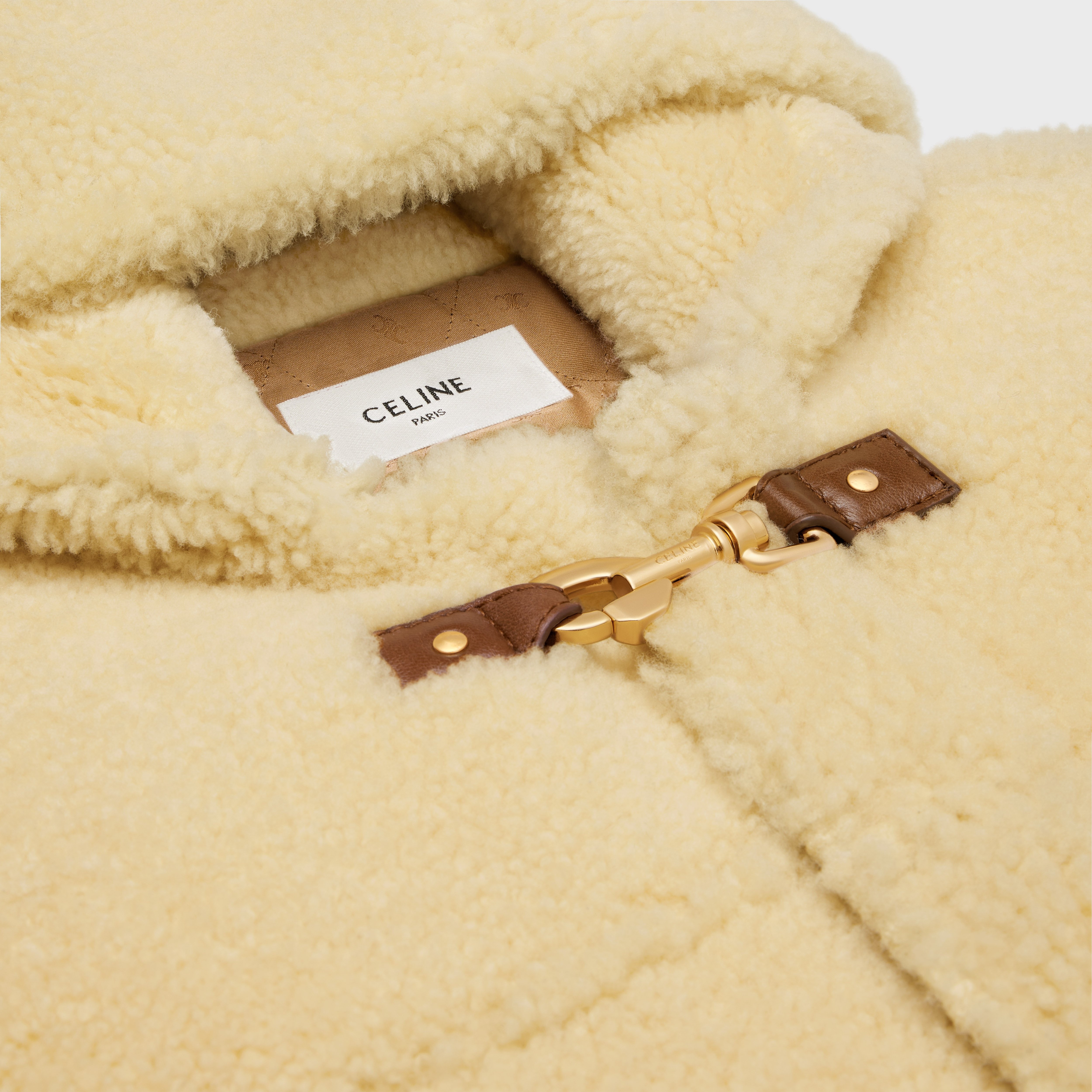 duffle coat in curly shearling - 3