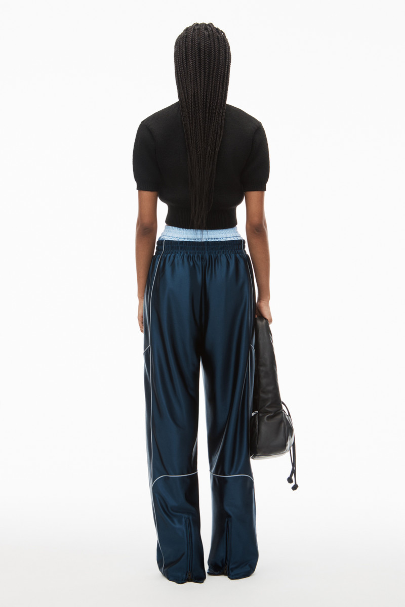 short sleeve pullover in compact deboss 4