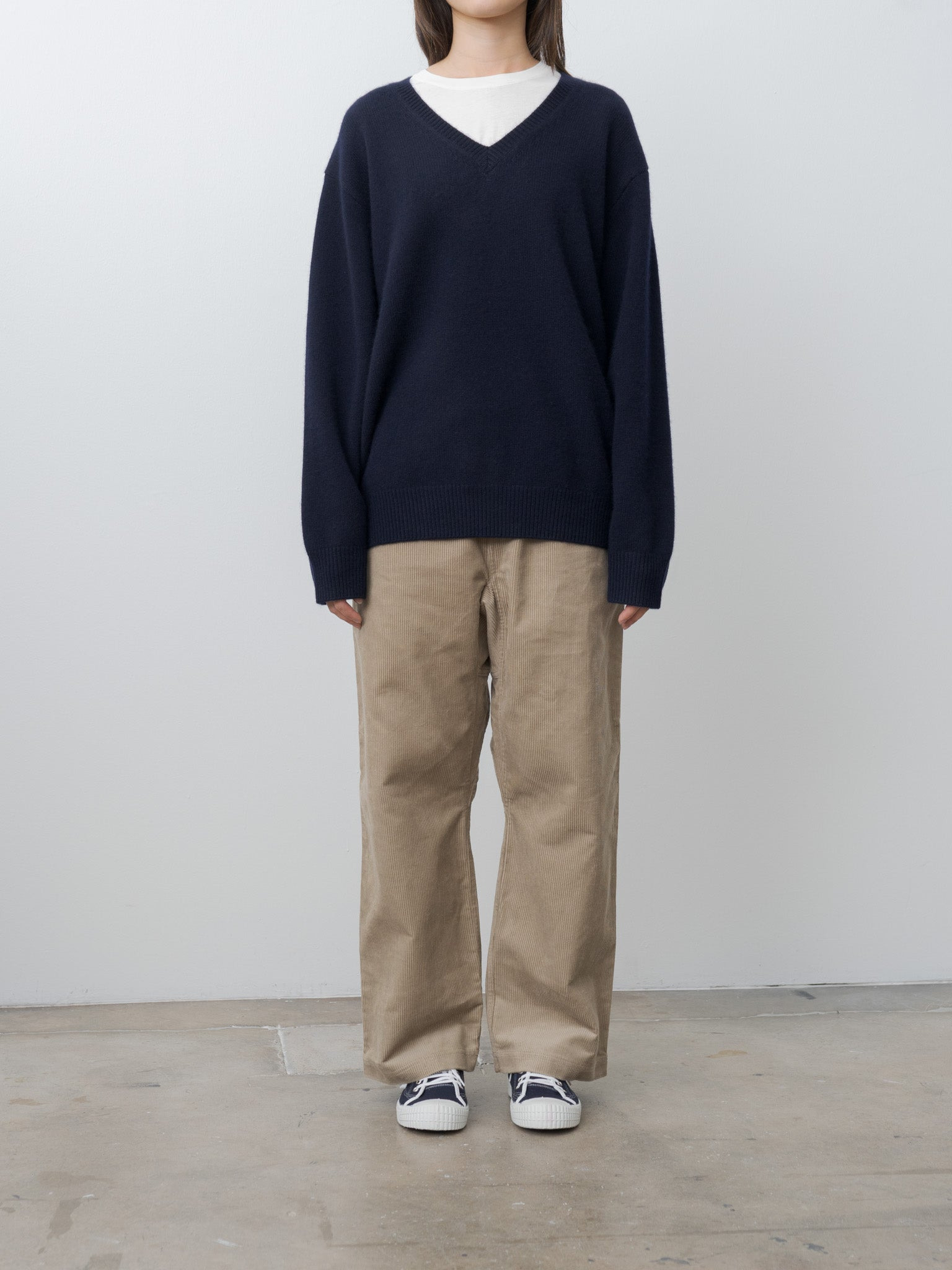 Mann 3-Ply Cashmere Sweater - Midnight - 2