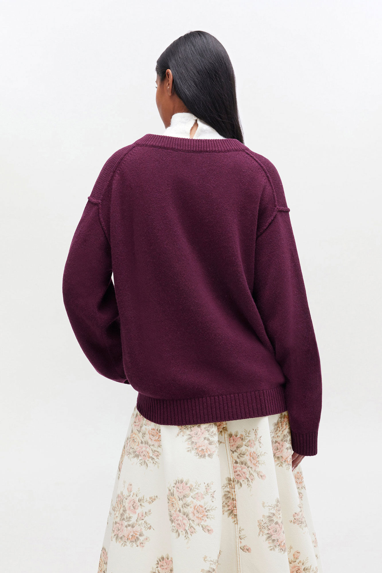BURGUNDY WOOL MIX V-NECK SWEATER - 4