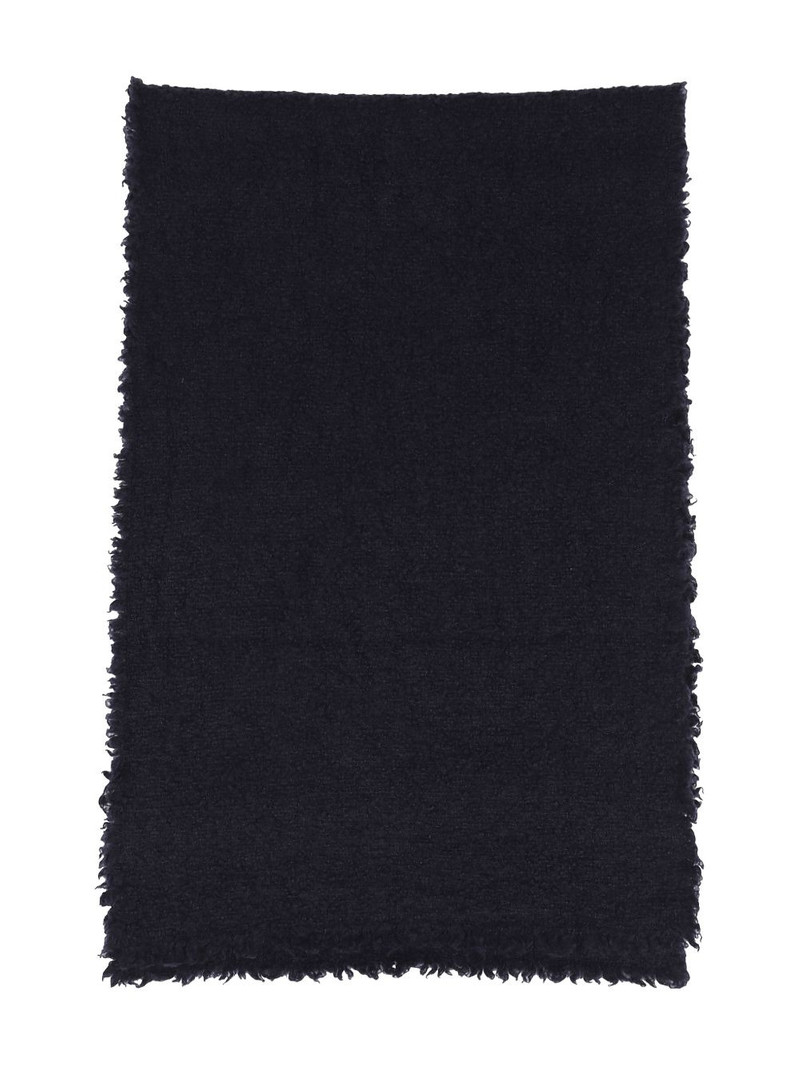 Alexina scarf 1