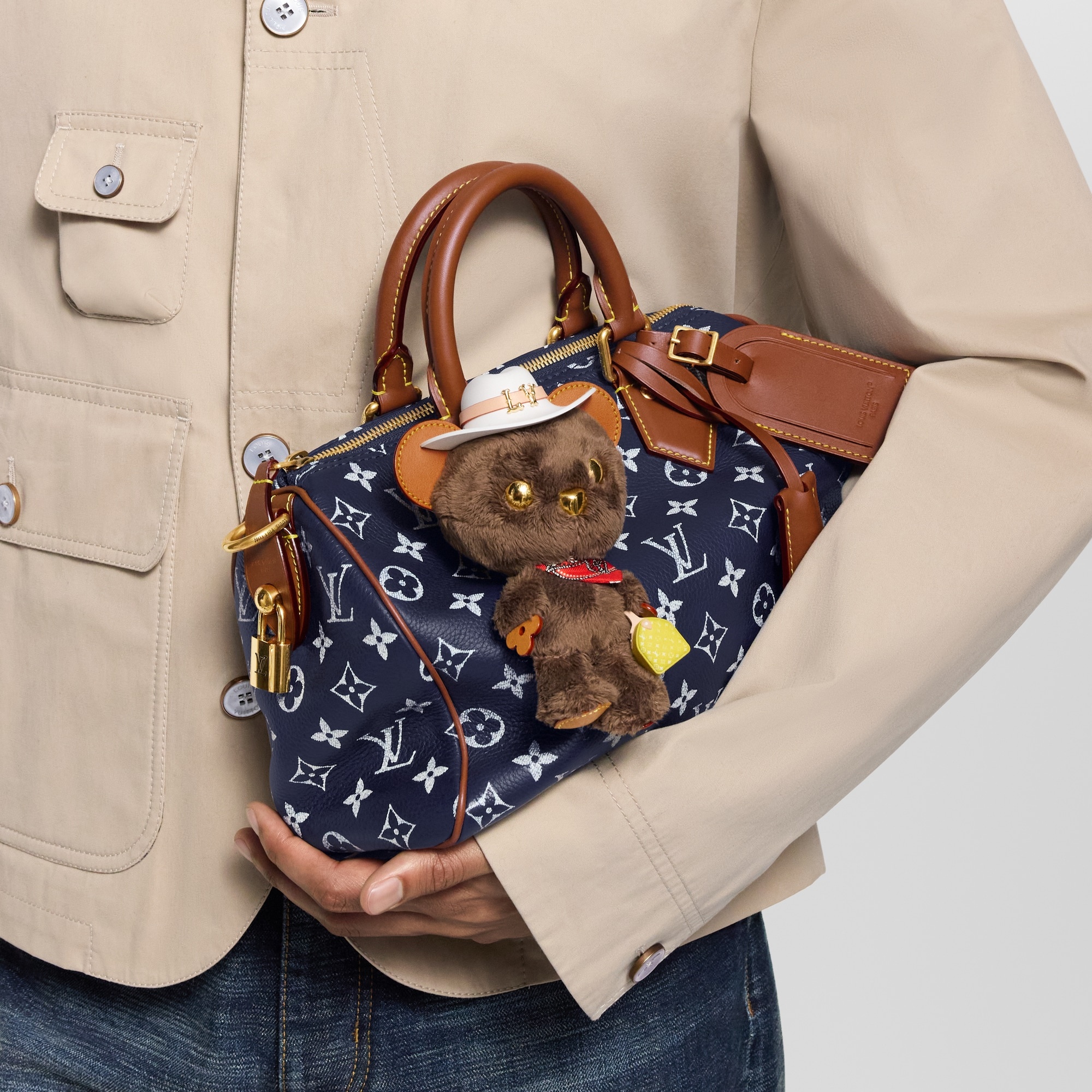 LV Louis Bear Bag Charm - 3