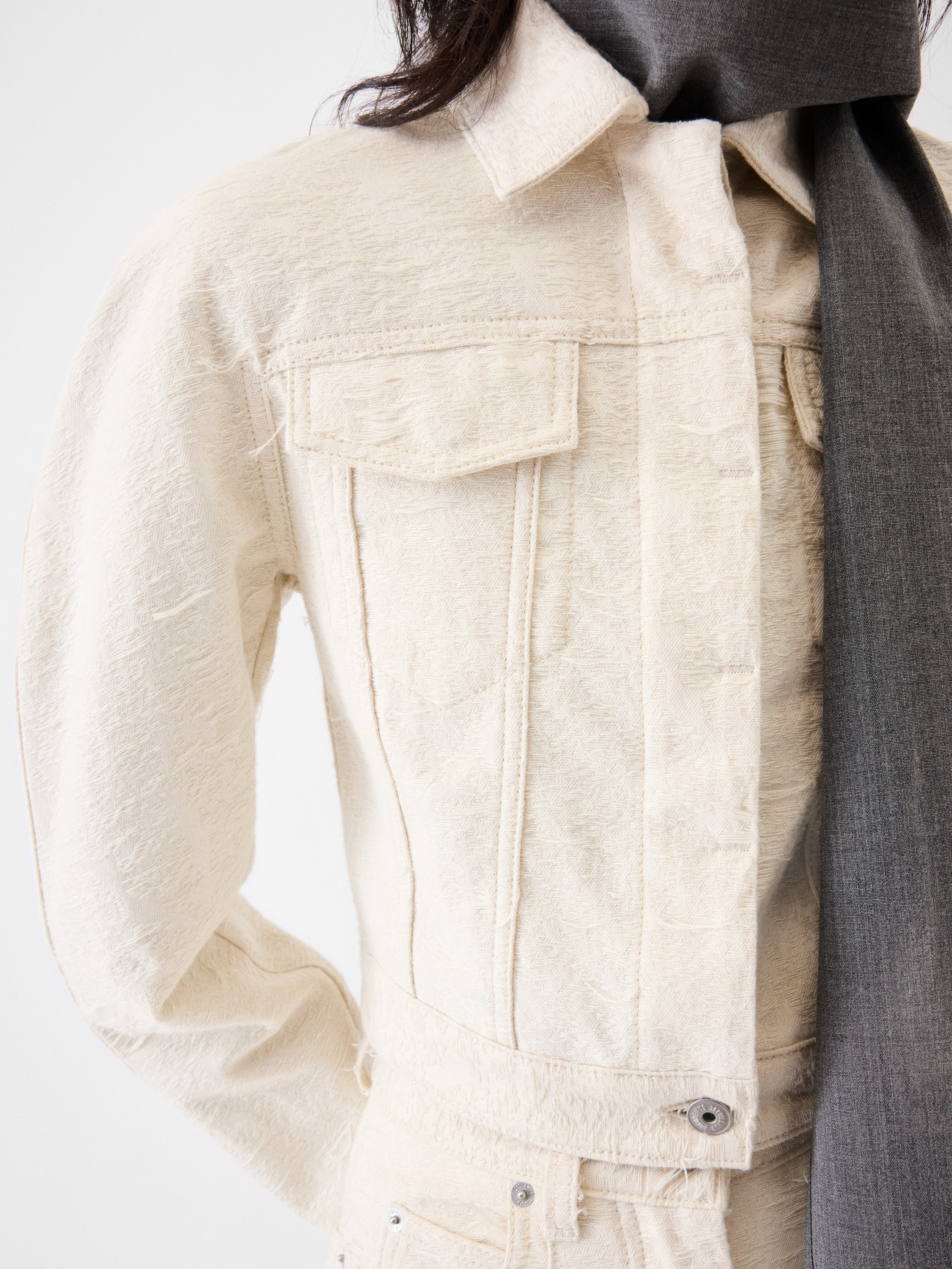 The Ovalo de-Nîmes denim jacket - 5
