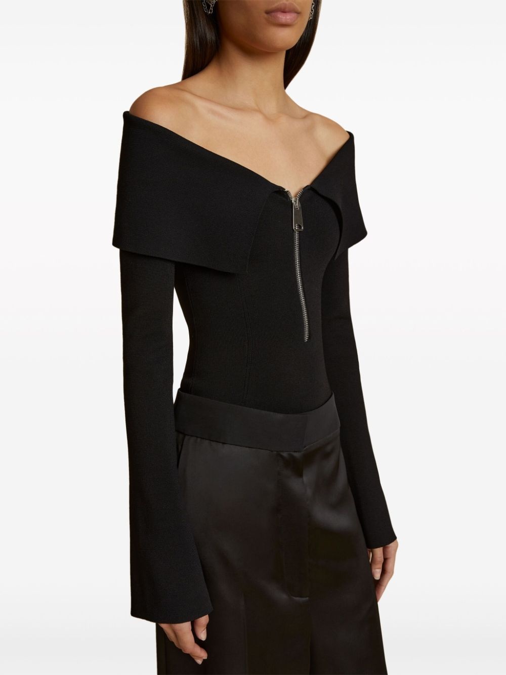 The Sevyn off-shoulder blouse - 5