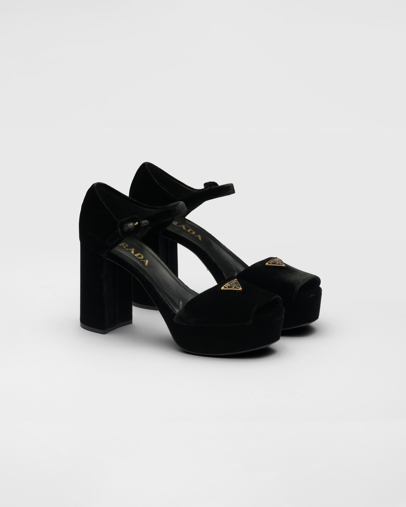 Velvet platform sandals 1