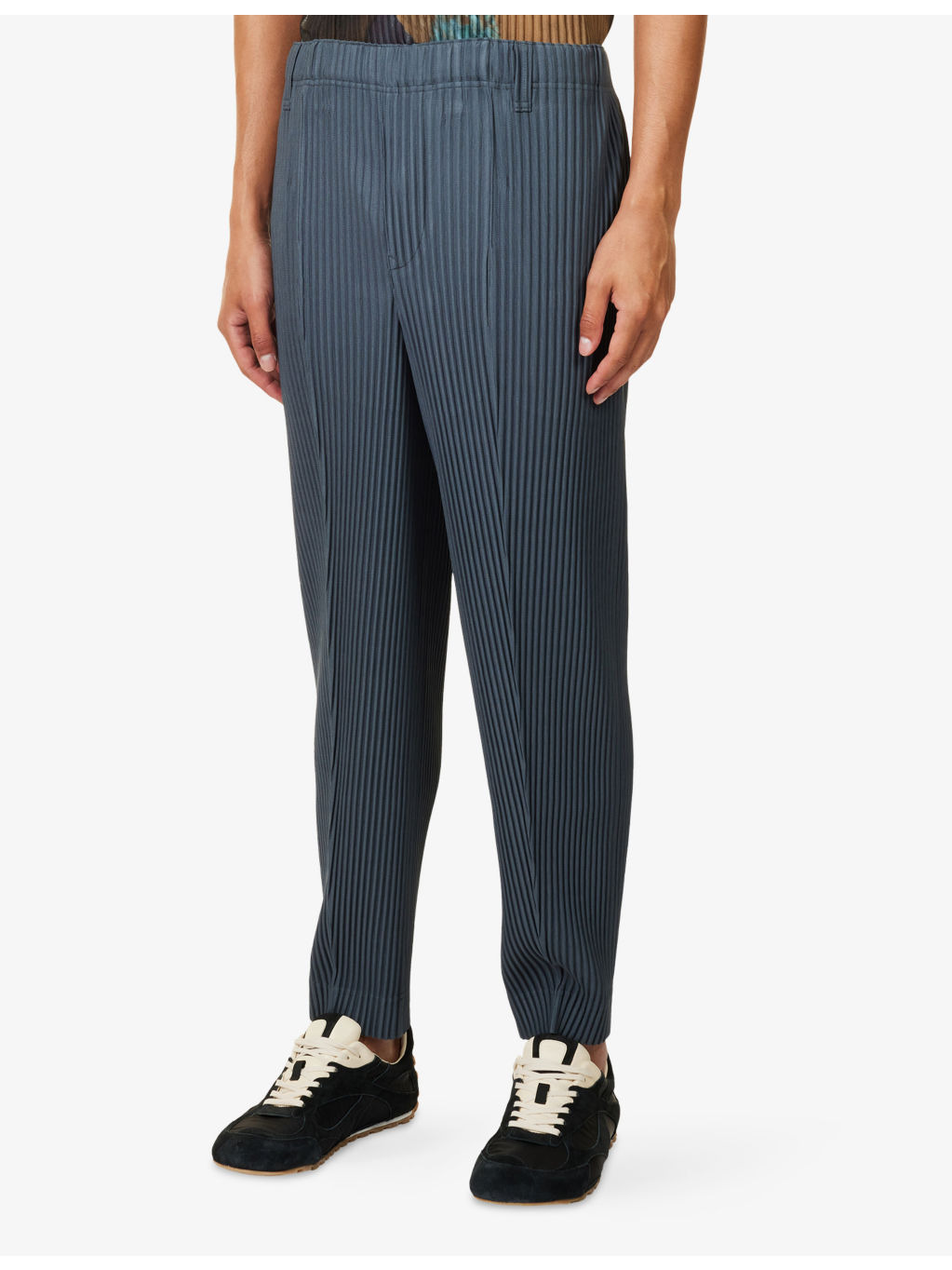 Tapered Pleated Woven Trousers - 3
