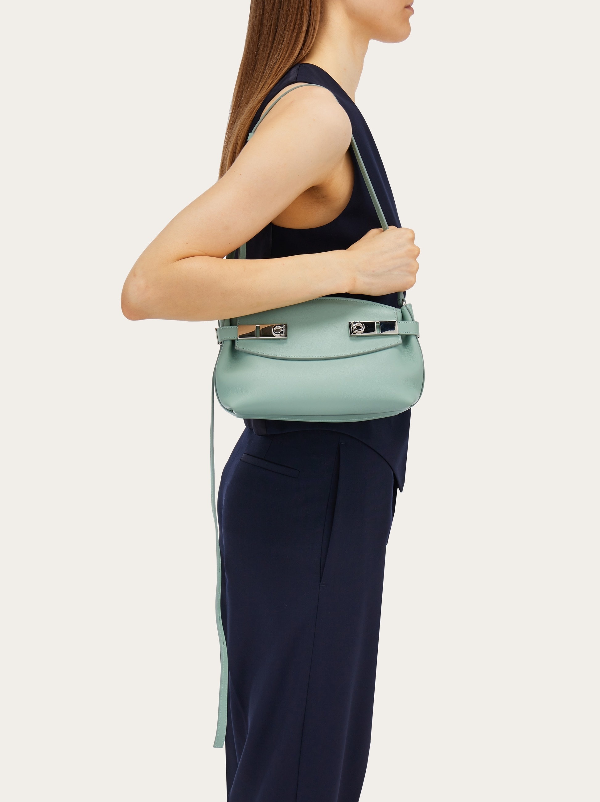 Hug crossbody bag - 3