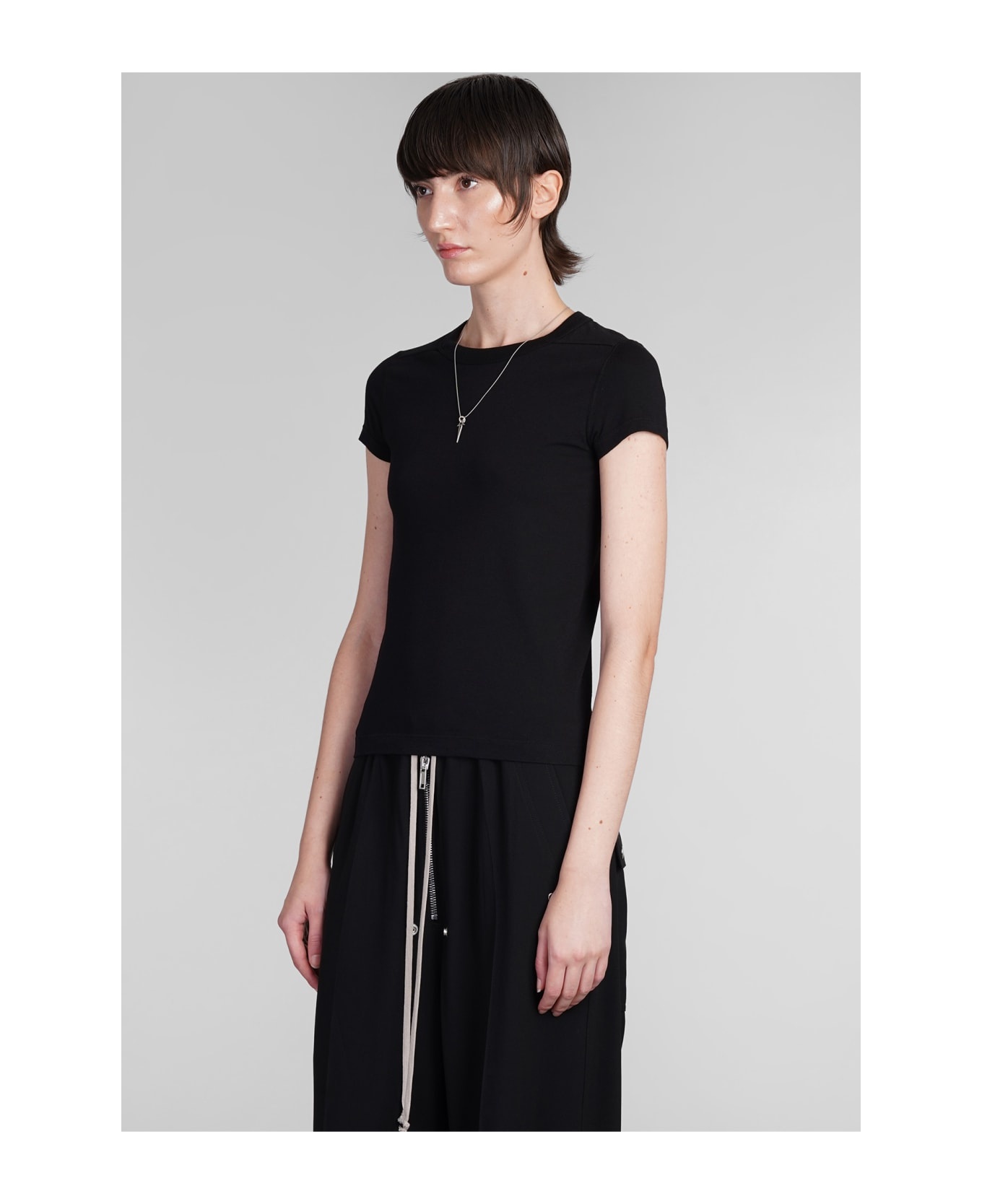 Cropped Level T T-shirt In Black Cotton - 4